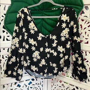 Paradise Now long sleeve button up black plumeria shirt, flare sleeves. Size M